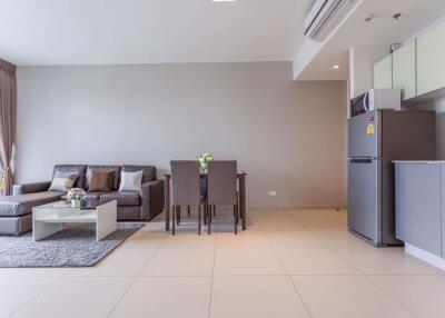 2 bed Condo in The Lofts Ekkamai Phrakhanongnuea Sub District C012529