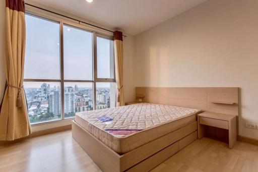 2 bed Condo in Rhythm Ratchada Samsennok Sub District C012522