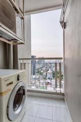 2 bed Condo in Rhythm Ratchada Samsennok Sub District C012522