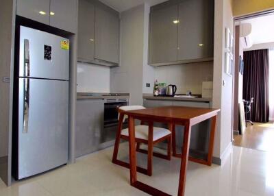 1 bed Condo in M Silom Suriyawong Sub District C012515