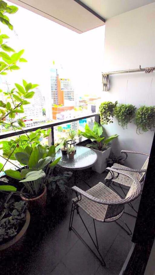 1 bed Condo in M Silom Suriyawong Sub District C012515