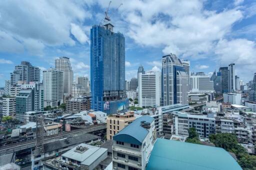 2 bed Condo in Hyde Sukhumvit 13 Khlong Toei Nuea Sub District C012505