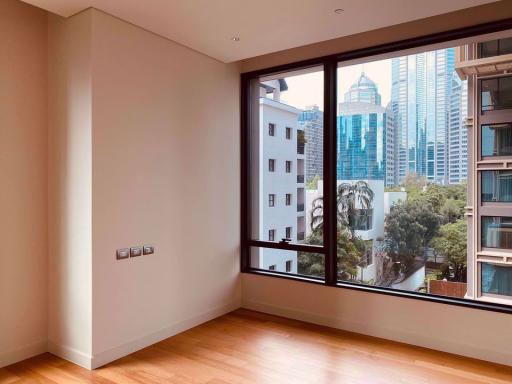 1 bed Condo in Sindhorn Residence Lumphini Sub District C012502