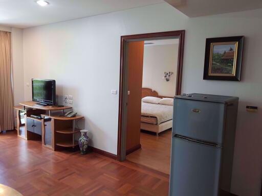 1 bed Condo in Baan Somthavil Lumphini Sub District C012500