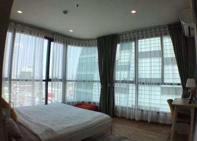 2 bed Condo in Q Chidlom - Phetchaburi Makkasan Sub District C012493