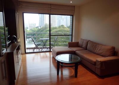 1 bed Condo in Baan Somthavil Lumphini Sub District C012432