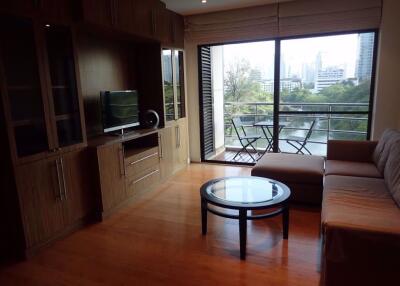 1 bed Condo in Baan Somthavil Lumphini Sub District C012432