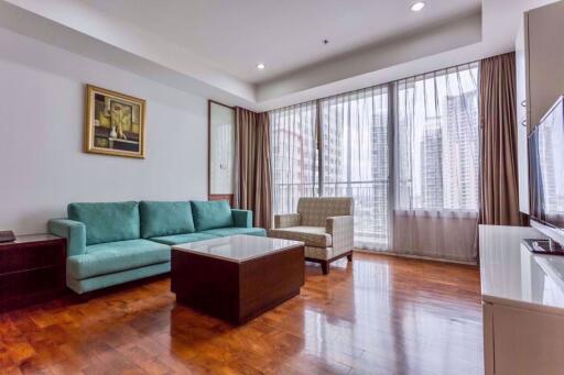 2 bed Condo in Baan Siri 24 Khlongtan Sub District C012405