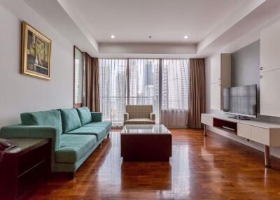 2 bed Condo in Baan Siri 24 Khlongtan Sub District C012405