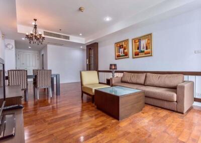 2 bed Condo in Baan Siri 24 Khlongtan Sub District C012404