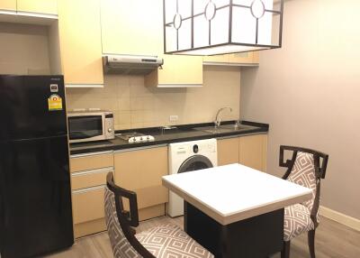 1 bed Condo in UN Residence Khlong Tan Nuea Sub District C012390