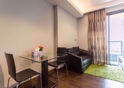 1 bed Condo in The Lumpini 24 Khlongtan Sub District C012384