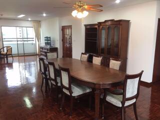 3 bed Condo in Tubtim Mansion Khlong Tan Nuea Sub District C012383