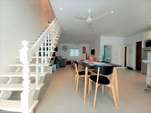 2Storey White Apartment For Sale in Pratumnak