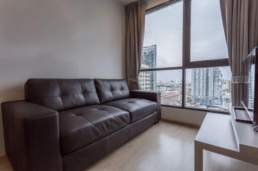 2 bed Condo in Ideo Q Ratchathewi Thanonphayathai Sub District C012357