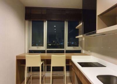 1 bed Condo in Rhythm Sathorn Yan Nawa Sub District C012356