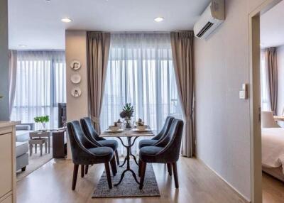 2 bed Condo in Ideo Q Ratchathewi Thanonphayathai Sub District C012355