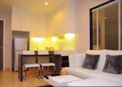 1 bed Condo in Urbano Absolute Sathon-Taksin Khlong Ton Sai Sub District C012327