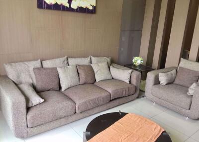 2 bed Condo in The Prime 11 Khlong Toei Nuea Sub District C012323