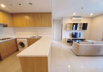 2 bed Condo in Villa Asoke Makkasan Sub District C012318