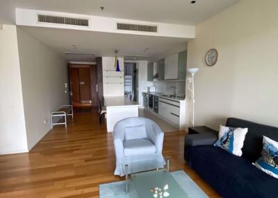 2 bed Condo in The Lakes Khlongtoei Sub District C012317