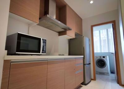 3 bed Condo in The Emporio Place Khlongtan Sub District C012311