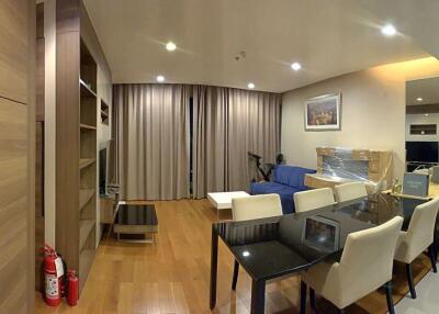 2 bed Condo in The Address Sathorn Silom Sub District C012289