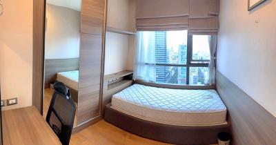 2 bed Condo in The Address Sathorn Silom Sub District C012289