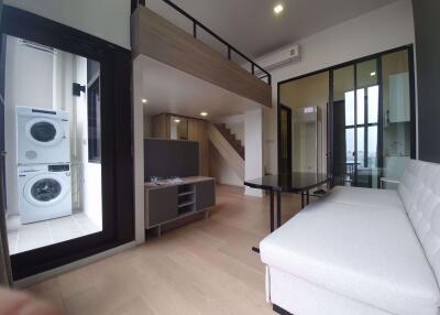1 bed Duplex in Chewathai Residence Asoke Makkasan Sub District D012284