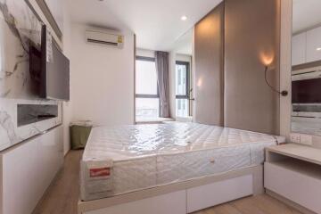 1 bed Condo in Ideo Q Chula-Samyan Mahaphruettharam Sub District C012264