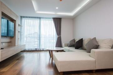 2 bed Condo in Sakura Suites Khlong Tan Nuea Sub District C012239