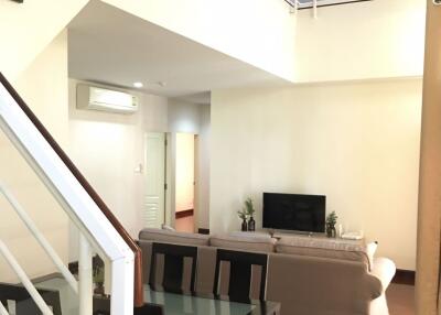 3 bed Duplex in K House Apartment (Thonglor 25) Khlong Tan Nuea Sub District D012236
