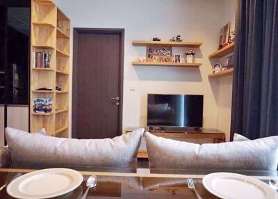 1 bed Condo in Edge Sukhumvit 23 Khlong Toei Nuea Sub District C012231