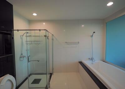 1 bed Condo in The Address Chidlom Lumphini Sub District C012228