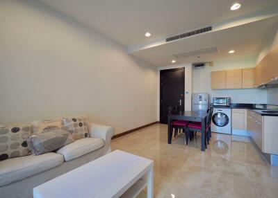 1 bed Condo in The Address Chidlom Lumphini Sub District C012228