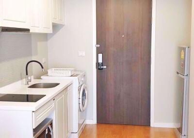 1 bed Condo in Condolette Dwell Sukhumvit 26 Khlongtan Sub District C012219