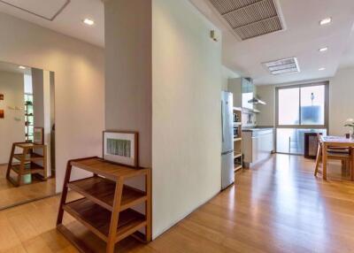 2 bed Condo in Ficus Lane Phra Khanong Sub District C012217