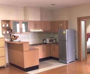 2 bed Condo in The Waterford Diamond Khlongtan Sub District C012216