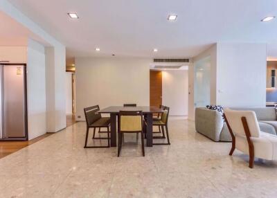 2 bed Condo in Ficus Lane Phra Khanong Sub District C012214