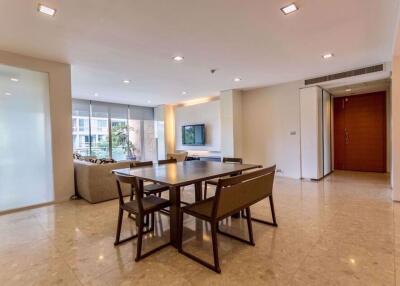 2 bed Condo in Ficus Lane Phra Khanong Sub District C012214