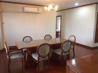 3 bed Condo in Royal Kensington Mansion Phrakhanongnuea Sub District C012191