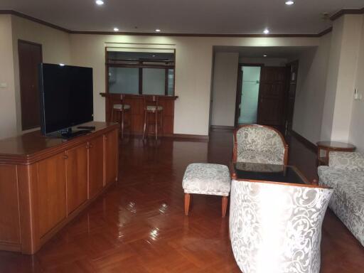 3 bed Condo in Royal Kensington Mansion Phrakhanongnuea Sub District C012191