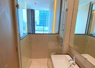 1 bed Condo in Ashton Silom Suriyawong Sub District C012155