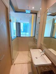 1 bed Condo in Ashton Silom Suriyawong Sub District C012155