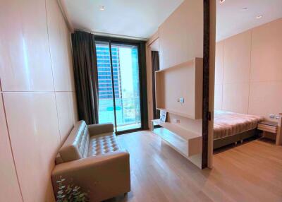 1 bed Condo in Ashton Silom Suriyawong Sub District C012155