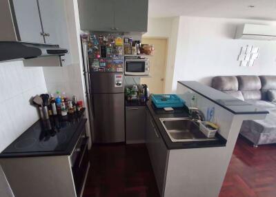 2 bed Condo in Baan Sukhumvit 36 Khlongtan Sub District C012135