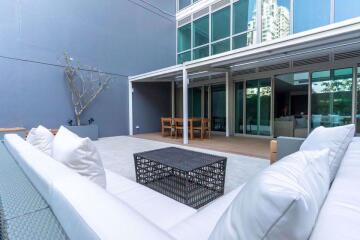 1 bed Duplex in The River Khlong Ton Sai Sub District D012133