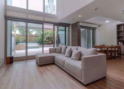 1 bed Duplex in The River Khlong Ton Sai Sub District D012133