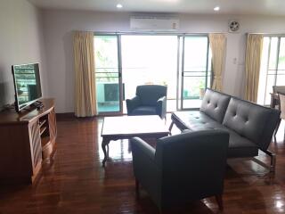 2 bed Condo in Baan Wannapa Khlong Tan Nuea Sub District C012129