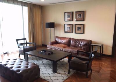 2 bed Condo in The Grand Villa Phrakhanongnuea Sub District C012126